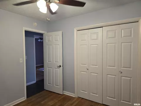Bedroom - 190 Stonegate Dr, Canton, IL 61520 photo 3 of 8