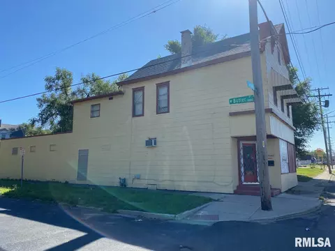 422 S Western Ave, Peoria, IL 61605