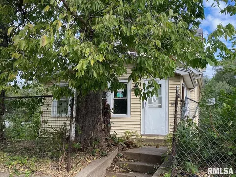 2315 W Starr St, Peoria, IL 61605