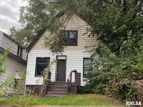 2021 S Stanley St, Peoria, IL 61605