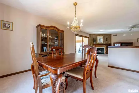 Dining - 8700 N Willow Dr, Edwards, IL 61528 photo 2 of 6