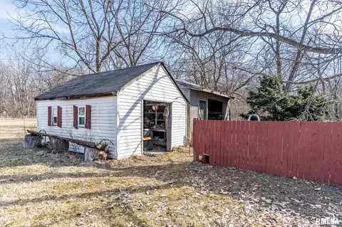 Exterior - 8700 N Willow Dr, Edwards, IL 61528 photo 11 of 27