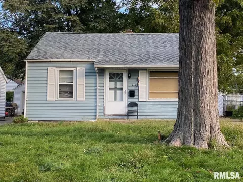 909 E Gift Ave, Peoria, IL 61603