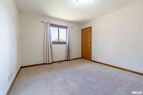 9351 W Darlington Dr, Mapleton, IL 61547 photo 13