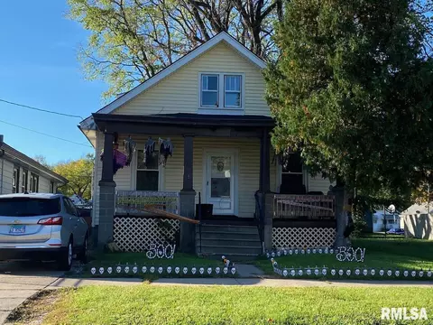 1714 W Smith St, Peoria, IL 61605