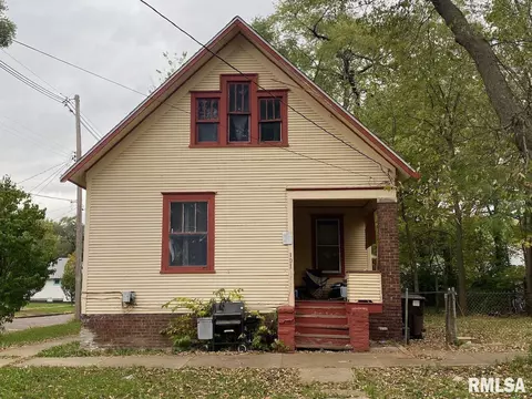 101 N Sand St, Peoria, IL 61605