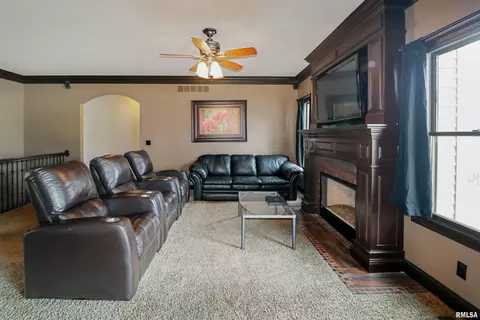 1441 Jadens Way, Washington, IL 61571 photo 3
