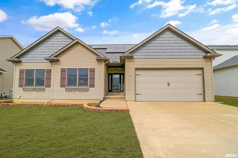 1441 Jadens Way, Washington, IL 61571