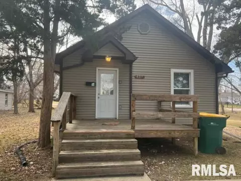 415 W Orchard St, Macomb, IL 61455