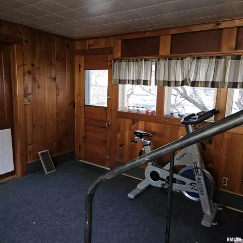 Other - 607 Elm St, Canton, IL 61520 photo 1 of 2