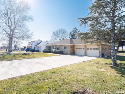 113 N 6th St, Dunlap, IL 61525 photo 40