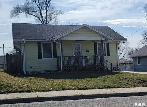 726 E Marietta Ave, Peoria Heights, IL 61616