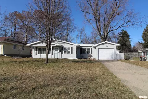1509 W Sunnyview Dr, Peoria, IL 61614