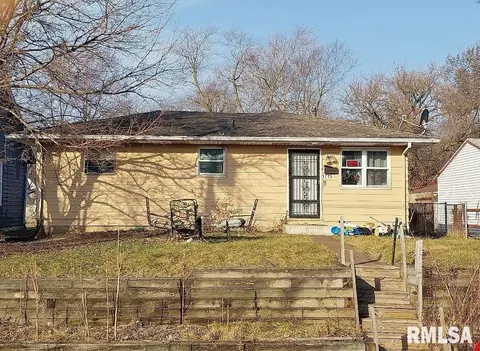 1715 N Bestor St, Peoria, IL 61604