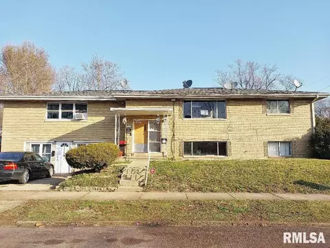 1117 E Frye Ave, Peoria, IL 61603