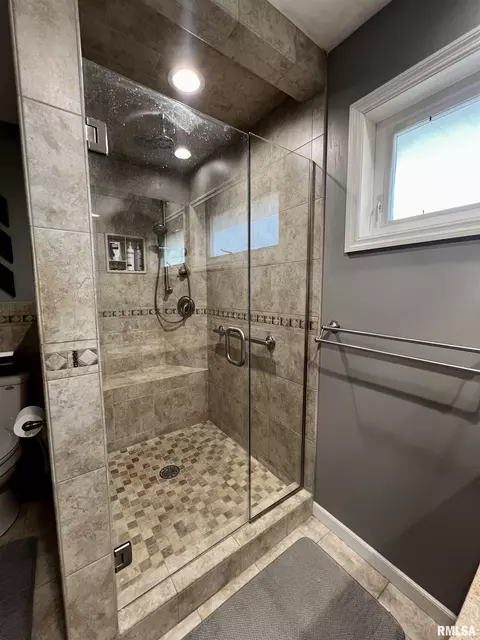 524 Meadow Dr, Macomb, IL 61455 photo 20