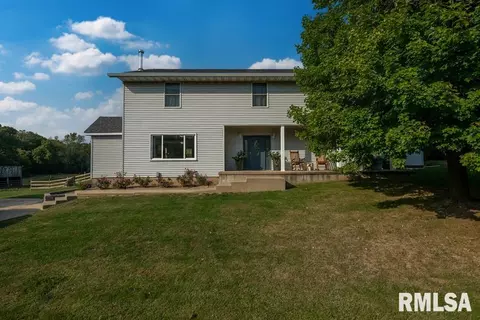 16221 W Sommerfield Rd, Trivoli, IL 61569