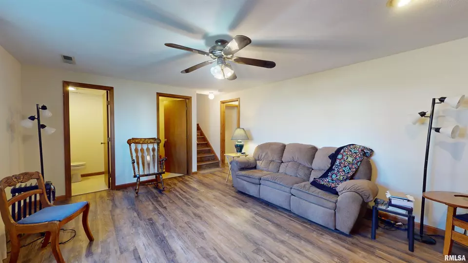  15 Country Ln, East Peoria, IL 61611 photo 33