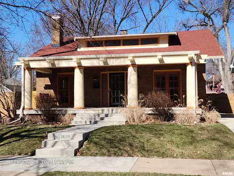 1609 W Callender Ave, Peoria, IL 61606