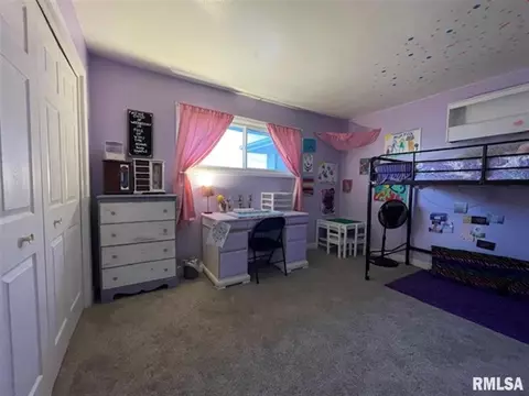 Other - 1515 Riverview Dr, Macomb, IL 61455 photo 1 of 2