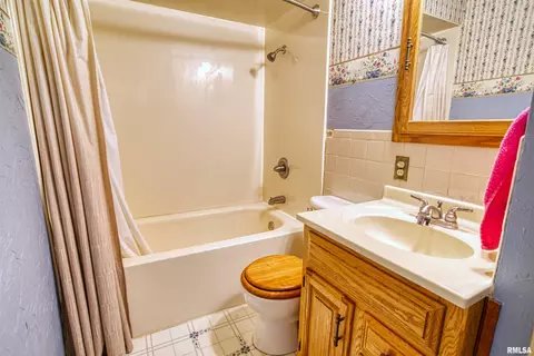 218 Rassi Ave, Morton, IL 61550 photo 22