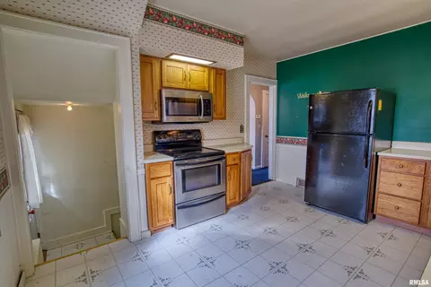 218 Rassi Ave, Morton, IL 61550 photo 14