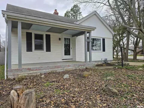 218 Rassi Ave, Morton, IL 61550 photo 2