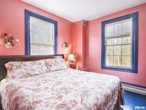 Bedroom - 110 N Olson St, Bishop Hill, IL 61419 photo 10 of 24