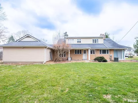 307 N Kickapoo Ter, Peoria, IL 61604 photo 6