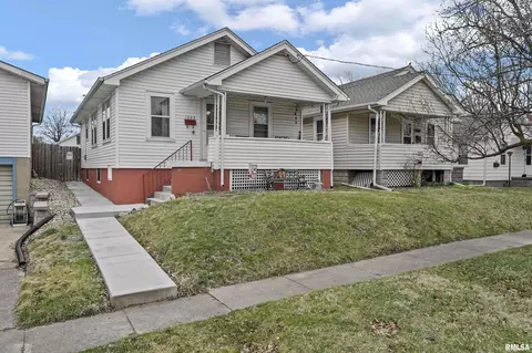 1003 E Hines Ave, Peoria Heights, IL 61616