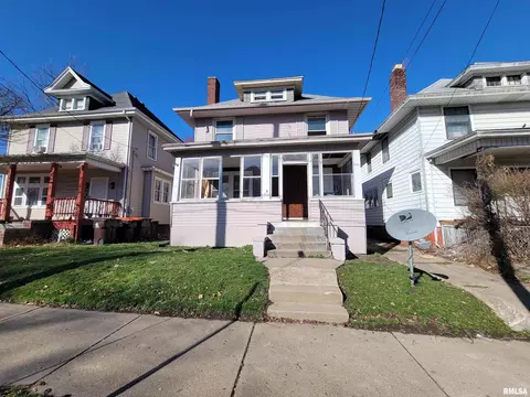 1905 N Indiana Ave, Peoria, IL 61603