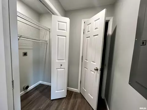 422 E Franklin St, Macomb, IL 61455 photo 18