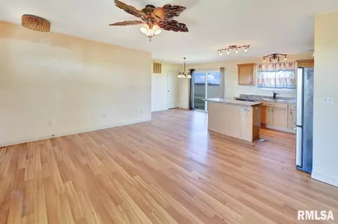 10025 W Maple Ridge St, Mapleton, IL 61547 photo 5