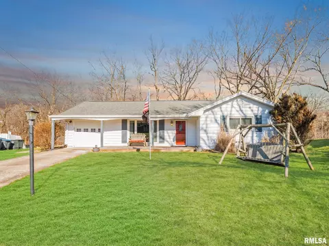 104 Brentwood Ct, East Peoria, IL 61611