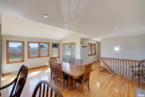 301 W Larson Ave, Cherry, IL 61317 photo 7