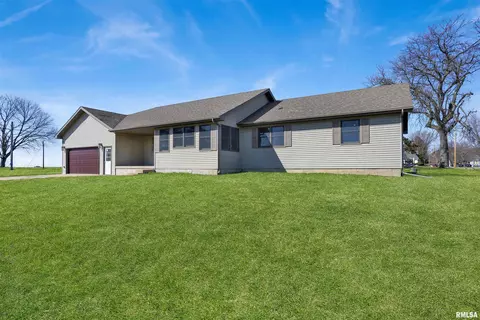301 W Larson Ave, Cherry, IL 61317 photo 39