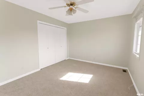 2111 W Murphy Dr, Dunlap, IL 61525 photo 26