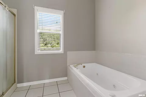 2111 W Murphy Dr, Dunlap, IL 61525 photo 22