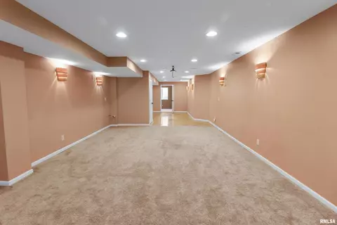 2111 W Murphy Dr, Dunlap, IL 61525 photo 30
