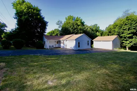 1613 Kickapoo St, Peoria, IL 61604 photo 3