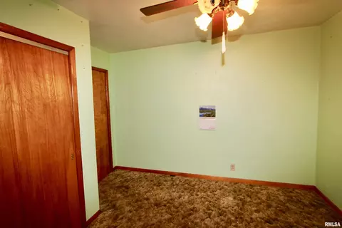 1613 Kickapoo St, Peoria, IL 61604 photo 38