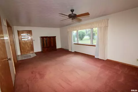 1613 Kickapoo St, Peoria, IL 61604 photo 9