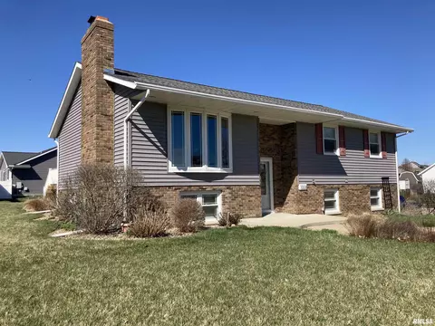 1008 Westminster Dr, Washington, IL 61571 photo 2