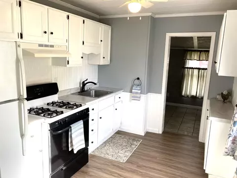 753 S 3rd Ave, Canton, IL 61520 photo 15