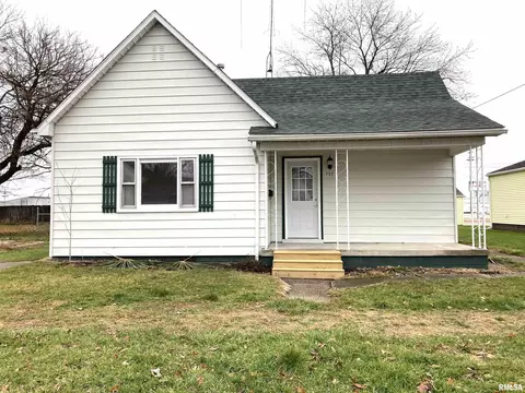 753 S 3rd Ave, Canton, IL 61520