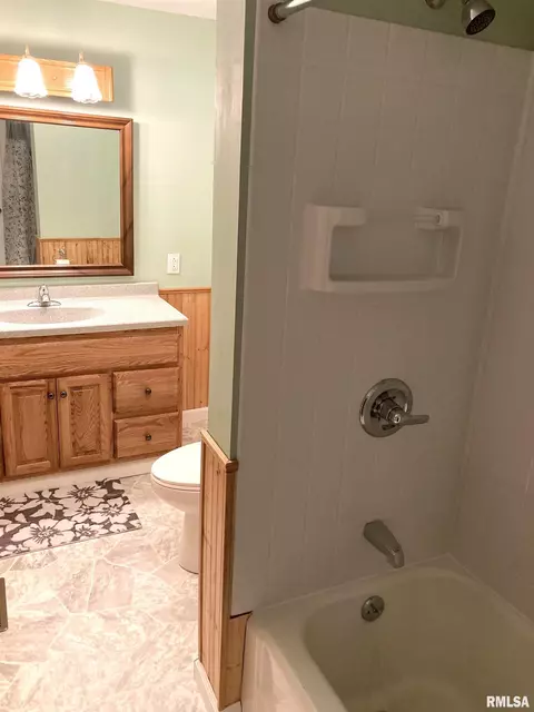753 S 3rd Ave, Canton, IL 61520 photo 23