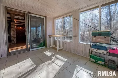 7055 Siesta Dr, Delavan, IL 61734 photo 35