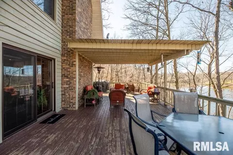 7055 Siesta Dr, Delavan, IL 61734 photo 38