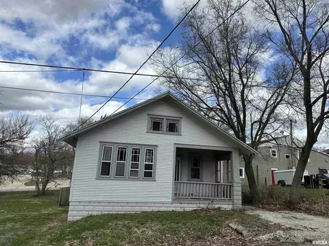 3605 W Lincoln Ave, Peoria, IL 61605