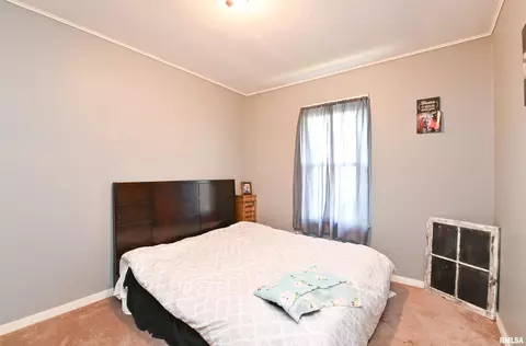 Bedroom - 1198 Clark St, Lowpoint, IL 61545 photo 4 of 6